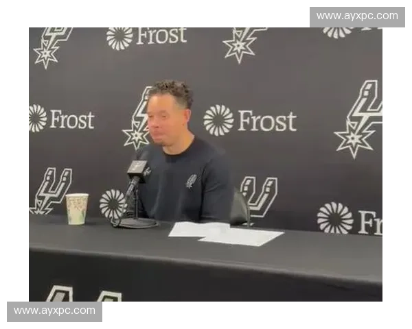 少帅米奇-约翰逊当选西部全明星教练，率马刺强势崛起